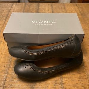 Vionic leather flats